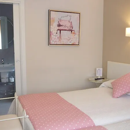 Otel El Pinar Villapedre